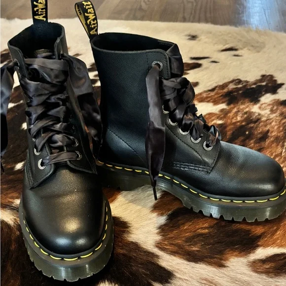 Dr. Martens Black Leather Boots with Satin Laces - Picture 2 of 5